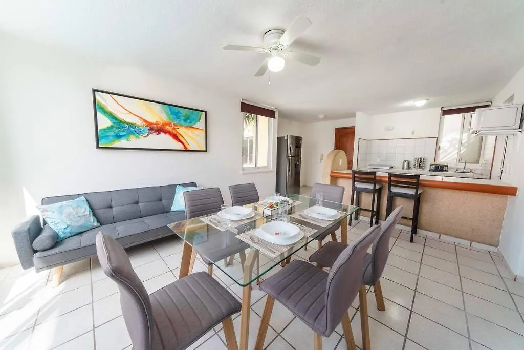 Villa Mantarraya Condo - 2 Br Cancun